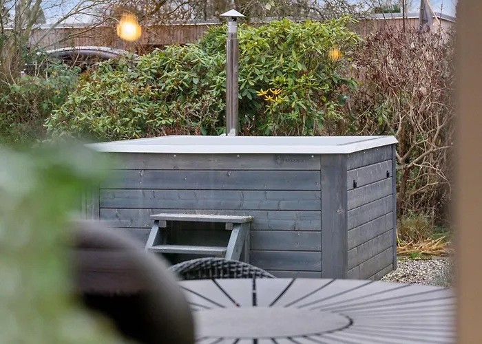 Дом отдыха Scenic Summer House With Space For The Family *